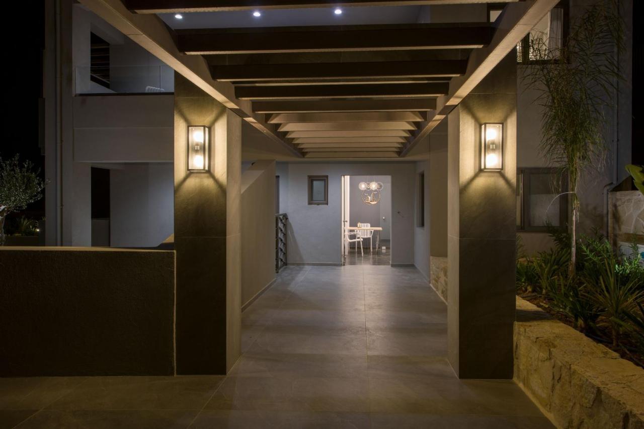 Eleanthi Modern Living Appartement Galatás Buitenkant foto